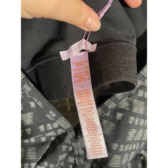 NWT Savage X Fenty Bralette 3X Black Grey Logo Band Wireless Plus Size Lingerie - Picture 5 of 10